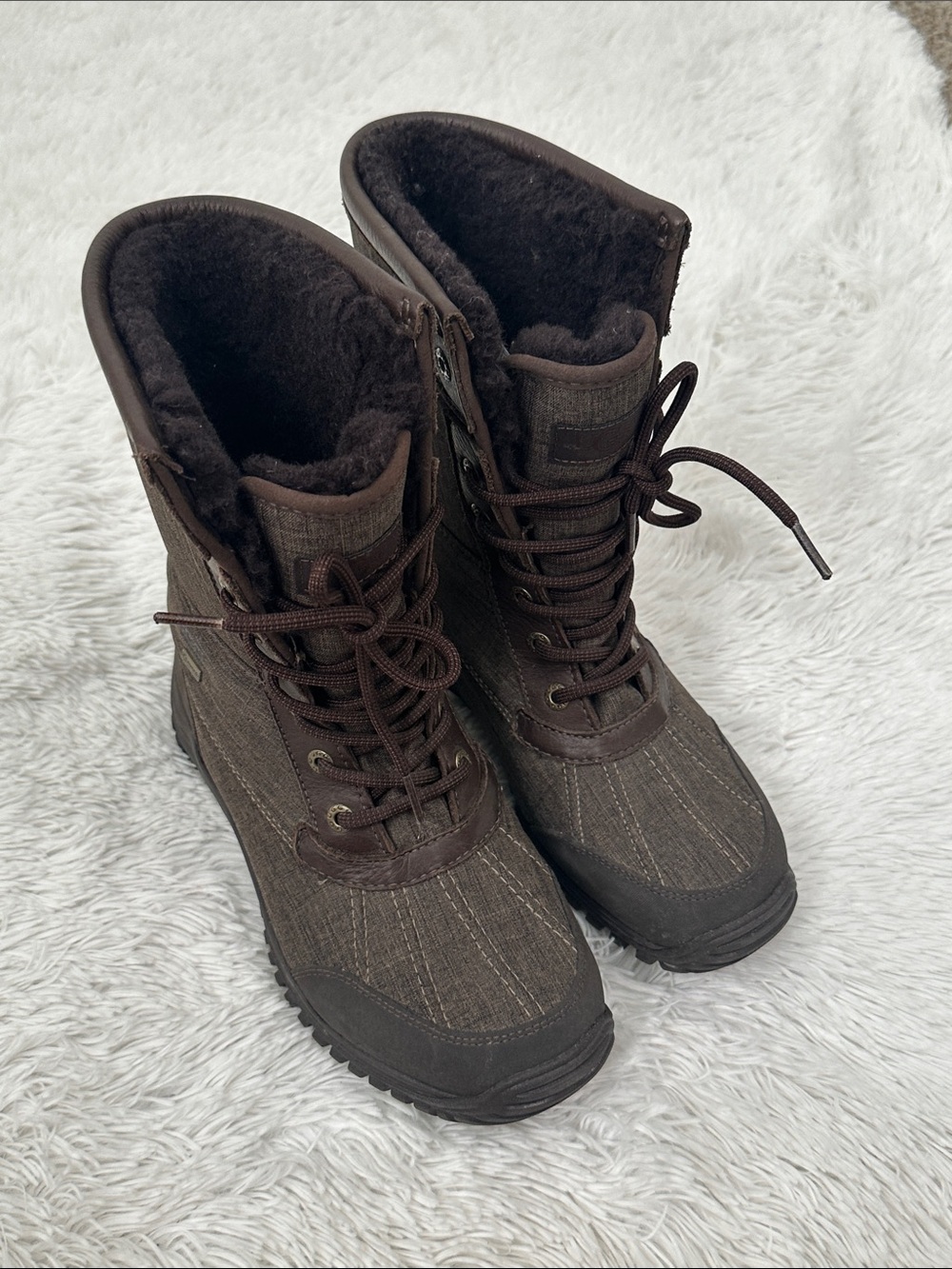 🦊 Ugg Adirondack Waterproof Winter Boots